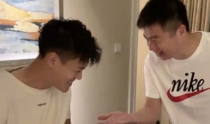 奇亿果体育官网-于根伟社媒：带领全队为王献均找门牙，两颗中找到一颗